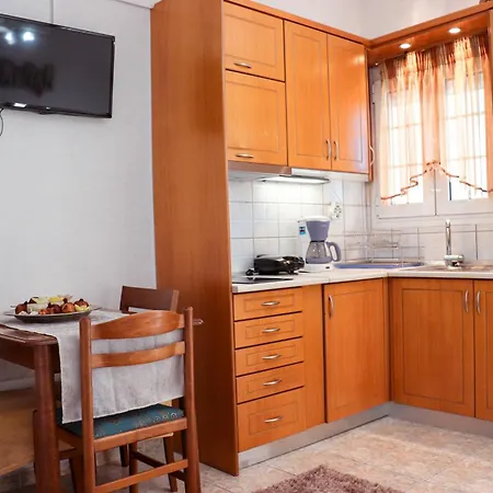 Elmas House * Tríkala